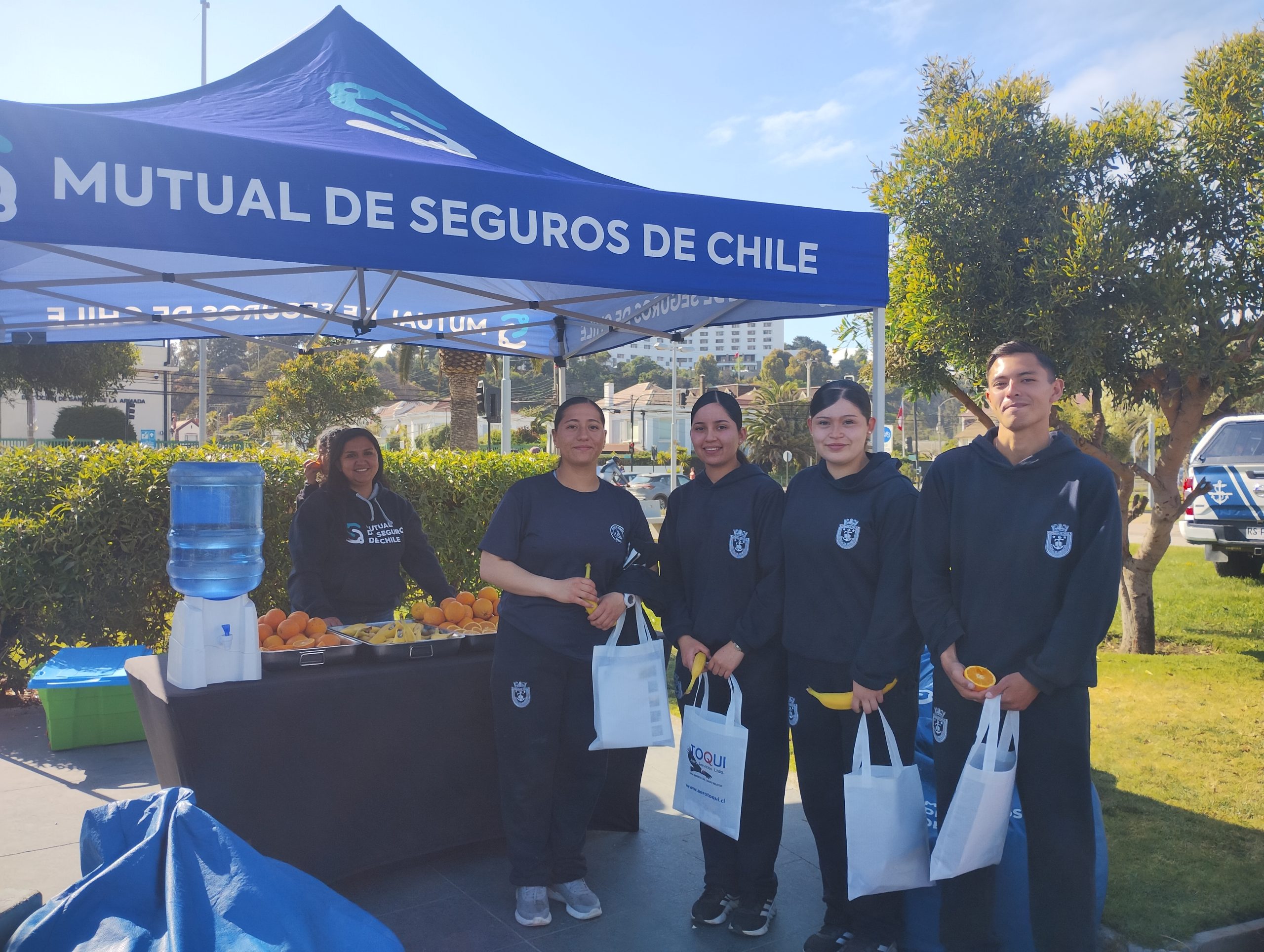 Mutual de Seguros de Chile presente en una nueva edición del “Frogman Day” 2025