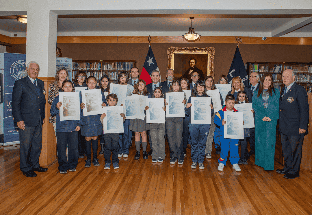 Liga Marítima de Chile premió a los ganadores de los Concursos Escolares del 