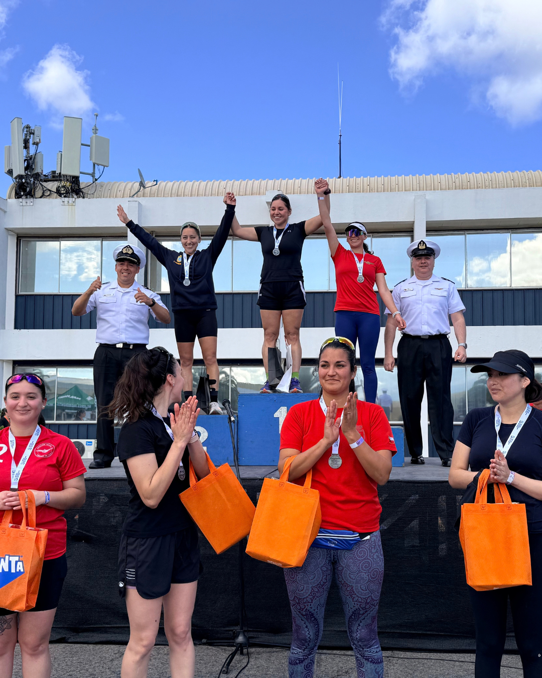 Mutual de Seguros de Chile estuvo presente en la Corrida de Aniversario de la Escuela de Aviación Naval