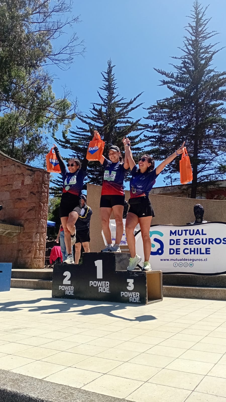Más de 200 corredores vivieron la intensidad de la Corrida Blanca Estela Cross Country